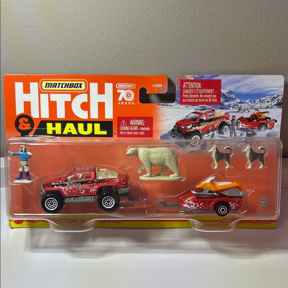 Match Hitch & Haul Red and White Toy Set